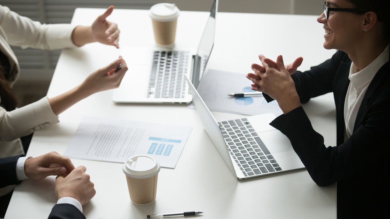 What You Must Consider When Structuring Business Between China and Singapore (2026)